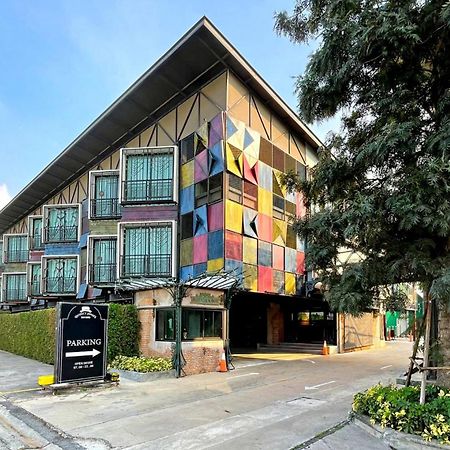 Hotel Nights In A Box Ban Muang  Esterno foto