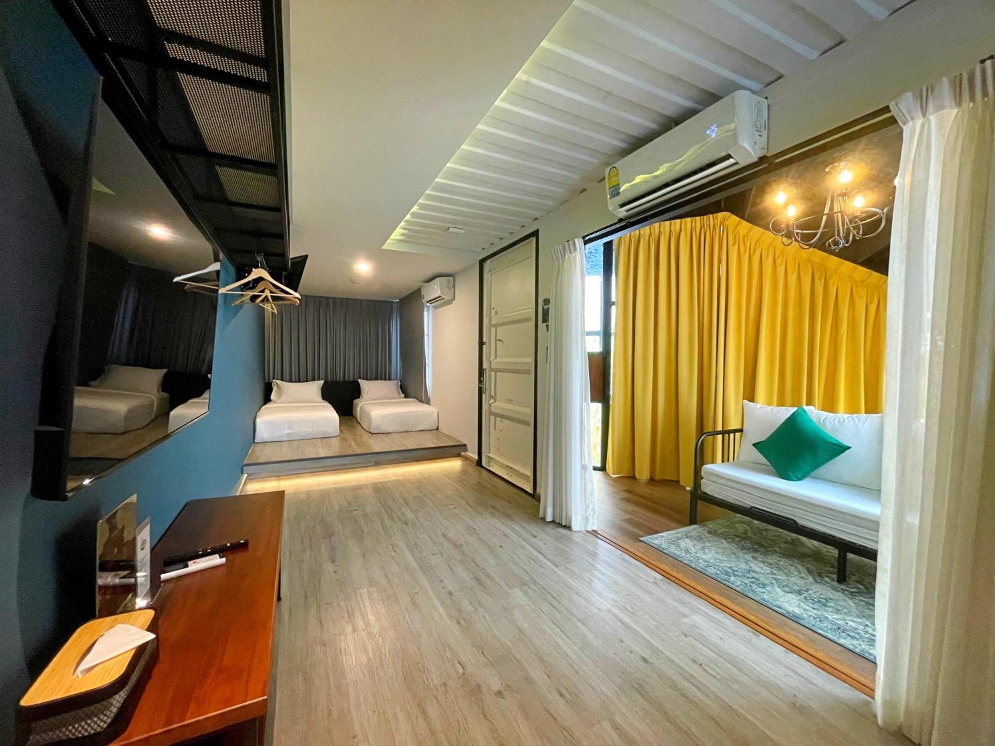 Hotel Nights In A Box Ban Muang  Camera foto